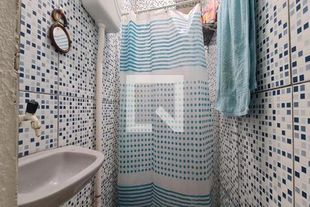 Casa à venda com 60m², 3 quartos e 1 vagaBanheiro de Serviço