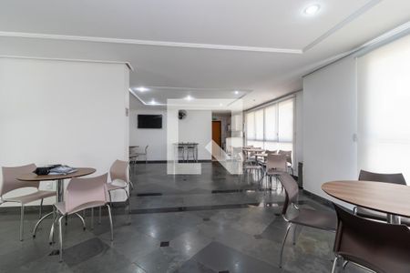 Apartamento à venda com 105m², 3 quartos e 2 vagasÁrea comum - Salão de festas