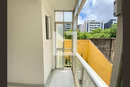 Sala de apartamento para alugar com 3 quartos, 33m² em Pituba, Salvador