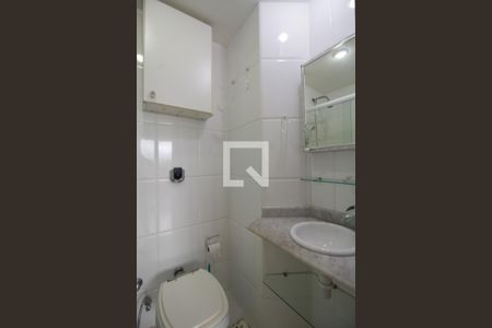 Apartamento para alugar com 58m², 2 quartos e 1 vaga Apartamento para alugar com 58m², 2 quartos e 1 vagaBanheiro da Suíte