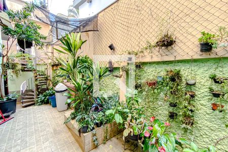 Casa à venda com 240m², 3 quartos e 3 vagasÁrea externa