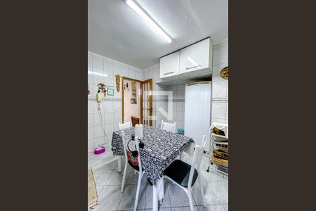 Casa à venda com 240m², 3 quartos e 3 vagasCozinha