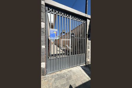 Casa para alugar com 50m², 2 quartos e sem vagaFachada