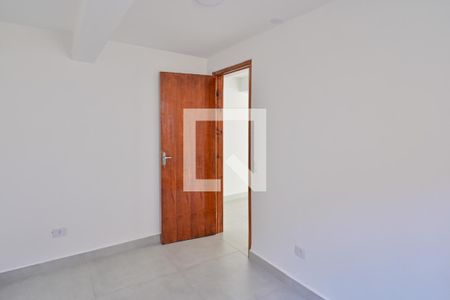 Quarto 1 de casa para alugar com 2 quartos, 50m² em Vila Moraes, São Paulo
