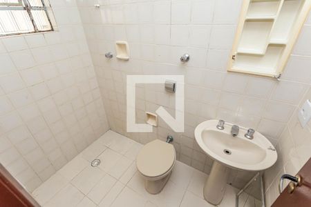 Casa para alugar com 80m², 2 quartos e 1 vaga Casa para alugar com 80m², 2 quartos e 1 vagaBanheiro do Quarto 1