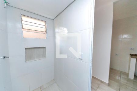 Banheiro de casa para alugar com 1 quarto, 34m² em Chácara Belenzinho, São Paulo
