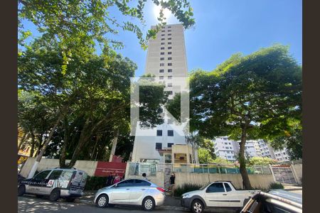 Apartamento para alugar com 62m², 2 quartos e 1 vagaÁrea comum