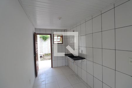 Cozinha de casa para alugar com 1 quarto, 72m² em Laranjal, São Gonçalo