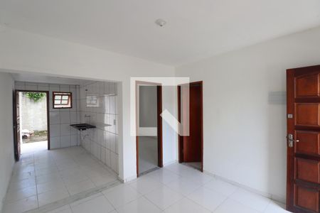 Sala de casa para alugar com 1 quarto, 72m² em Laranjal, São Gonçalo