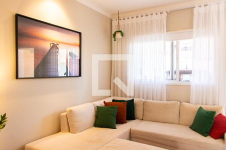 SALA de casa de condomínio à venda com 2 quartos, 110m² em Parque São Quirino, Campinas