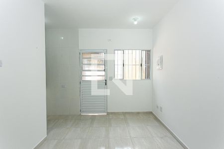 Sala de casa de condomínio para alugar com 2 quartos, 34m² em Chácara Belenzinho, São Paulo
