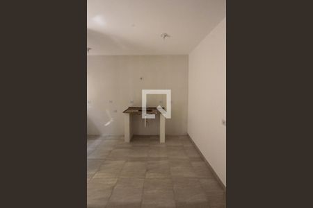 Casa de condomínio para alugar com 45m², 1 quarto e sem vagaSala e Cozinha