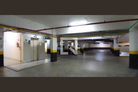 Apartamento para alugar com 147m², 3 quartos e 3 vagasÁrea comum - Garagem