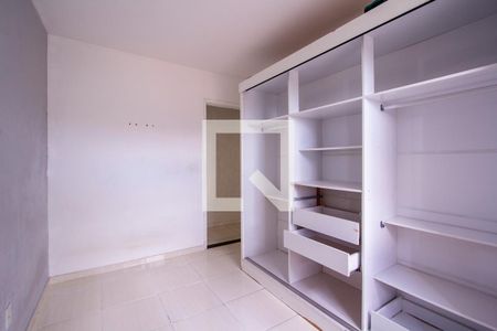 Quarto 2 de apartamento para alugar com 2 quartos, 59m² em Mutondo, São Gonçalo
