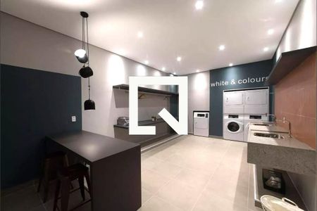 Studio à venda com 29m², 1 quarto e sem vaga Studio à venda com 29m², 1 quarto e sem vagaÁrea comum