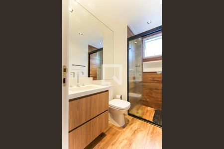 Apartamento à venda com 195m², 3 quartos e 3 vagasBanheiro da Suíte 1