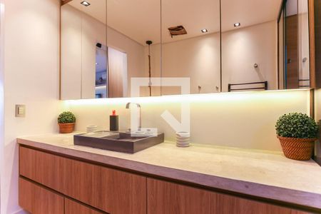 Apartamento à venda com 195m², 3 quartos e 3 vagasBanheiro da Suíte 3