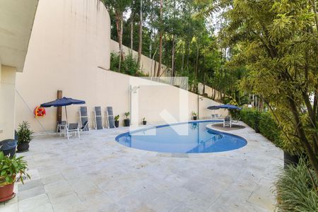 Apartamento à venda com 195m², 3 quartos e 3 vagasÁrea comum - Piscina