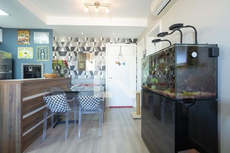 Sala de apartamento para alugar com 1 quarto, 43m² em Petrópolis, Porto Alegre