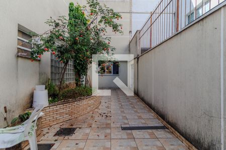 Casa à venda com 350m², 3 quartos e 2 vagas Casa à venda com 350m², 3 quartos e 2 vagasÁrea Externa