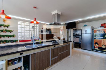 Casa à venda com 350m², 3 quartos e 2 vagas Casa à venda com 350m², 3 quartos e 2 vagasCozinha