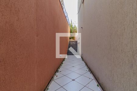 Casa à venda com 350m², 3 quartos e 2 vagas Casa à venda com 350m², 3 quartos e 2 vagasÁrea Externa