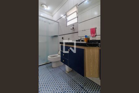 Casa à venda com 350m², 3 quartos e 2 vagas Casa à venda com 350m², 3 quartos e 2 vagasBanheiro