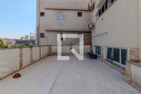 Casa à venda com 350m², 3 quartos e 2 vagas Casa à venda com 350m², 3 quartos e 2 vagasÁrea Externa