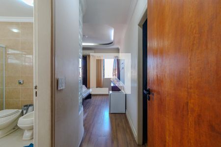 Suíte de casa à venda com 3 quartos, 350m² em Jardim Piracuama, São Paulo