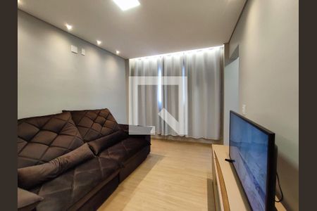 Sala de apartamento à venda com 2 quartos, 48m² em Nacional, Contagem