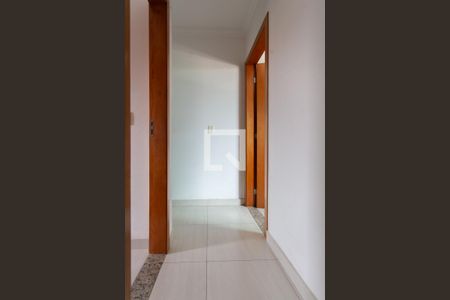 Casa à venda com 78m², 2 quartos e 1 vaga Casa à venda com 78m², 2 quartos e 1 vagaCorredor