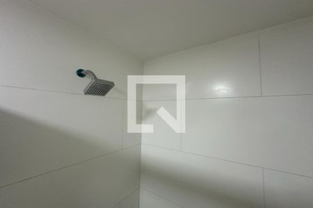 Apartamento para alugar com 75m², 2 quartos e 2 vagas Apartamento para alugar com 75m², 2 quartos e 2 vagasBanheiro da Suíte