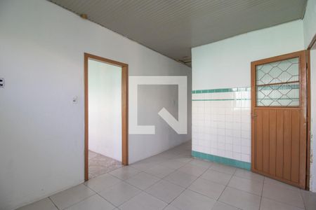 Casa à venda com 300m², 2 quartos e 2 vagasCozinha