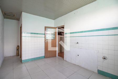 Casa à venda com 300m², 2 quartos e 2 vagasCozinha