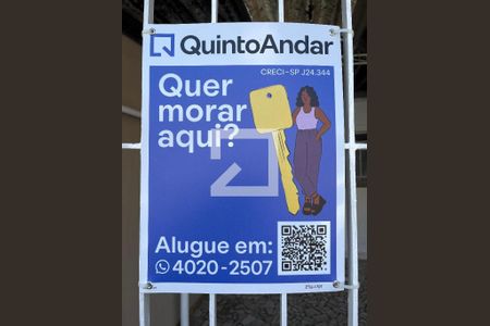 Casa para alugar com 40m², 1 quarto e 1 vaga Casa para alugar com 40m², 1 quarto e 1 vagaFachada