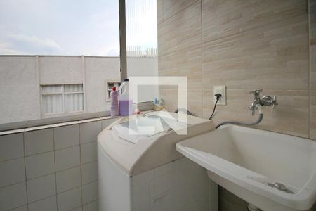 Apartamento para alugar com 108m², 3 quartos e 1 vagaÁrea de Serviço