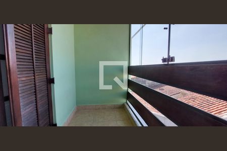 Casa à venda com 292m², 3 quartos e 5 vagasVaranda Quarto 3