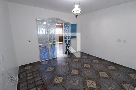 Sala de casa para alugar com 3 quartos, 93m² em Taguatinga Norte (taguatinga), Brasília