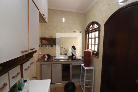 Casa para alugar com 150m², 3 quartos e 2 vagasCozinha