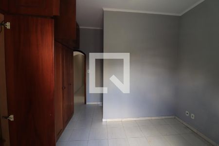 Casa para alugar com 150m², 3 quartos e 2 vagasQuarto 2 - Suíte