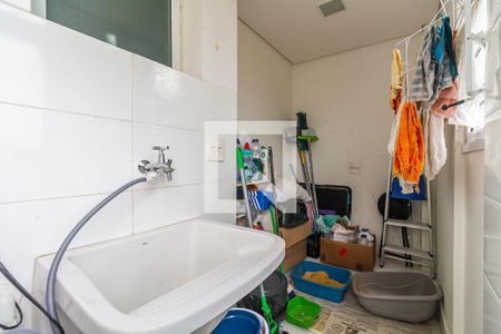 Apartamento à venda com 82m², 2 quartos e 1 vagaÁrea de Serviço