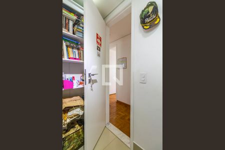 Escritório de apartamento à venda com 2 quartos, 82m² em Vila Romana, São Paulo