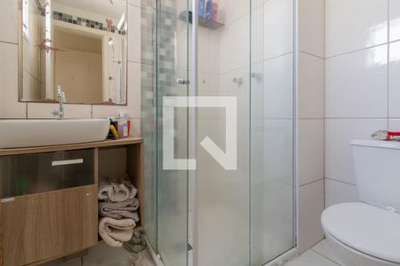 Banheiro da Suíte de apartamento para alugar com 3 quartos, 56m² em Cocaia, Guarulhos
