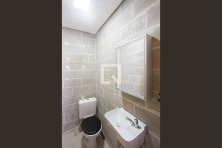 Lavabo de casa para alugar com 2 quartos, 70m² em Jardim Ibirapuera, São Paulo