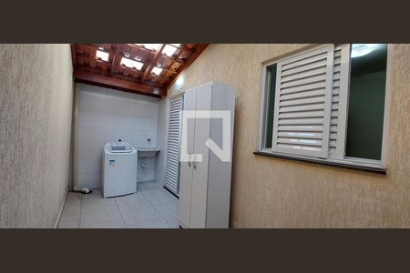 Apartamento para alugar com 61m², 2 quartos e 1 vagaÁrea de Serviço
