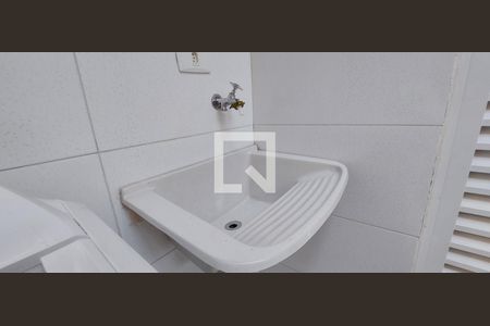 Apartamento para alugar com 61m², 2 quartos e 1 vagaÁrea de Serviço