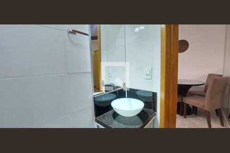 Apartamento para alugar com 61m², 2 quartos e 1 vagaBanheiro 