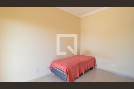 Casa de condomínio à venda com 368m², 4 quartos e 2 vagasQuarto 1