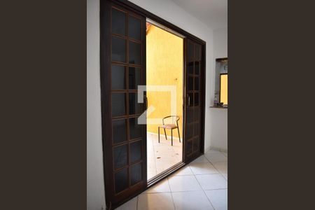 Detalhe da Sala de casa para alugar com 3 quartos, 130m² em Guaratiba, Rio de Janeiro