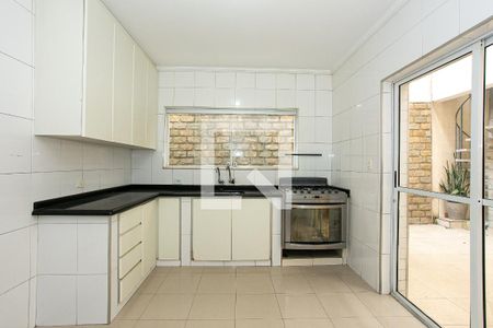Casa à venda com 270m², 3 quartos e 2 vagasCozinha